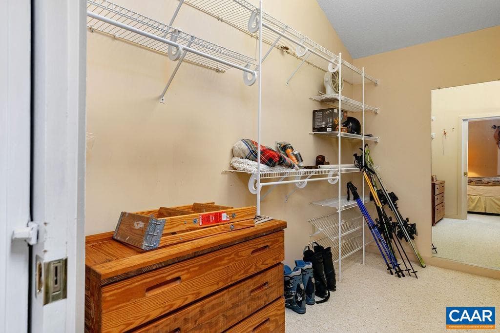 27 Veery Ln photo 39