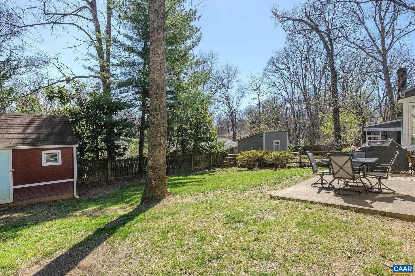 334 N Bennington Rd photo 25