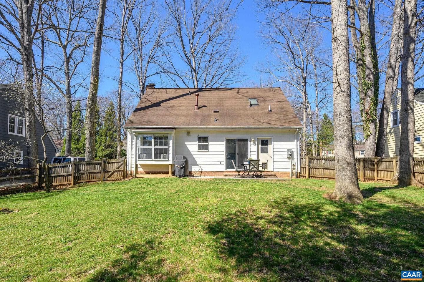 334 N Bennington Rd photo 30