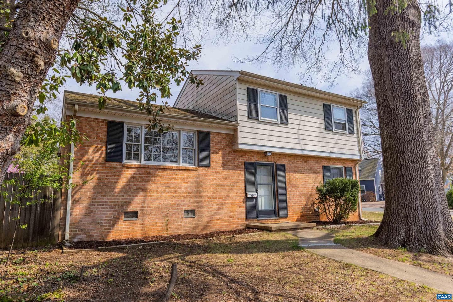 1213 Cutler Ln photo 3