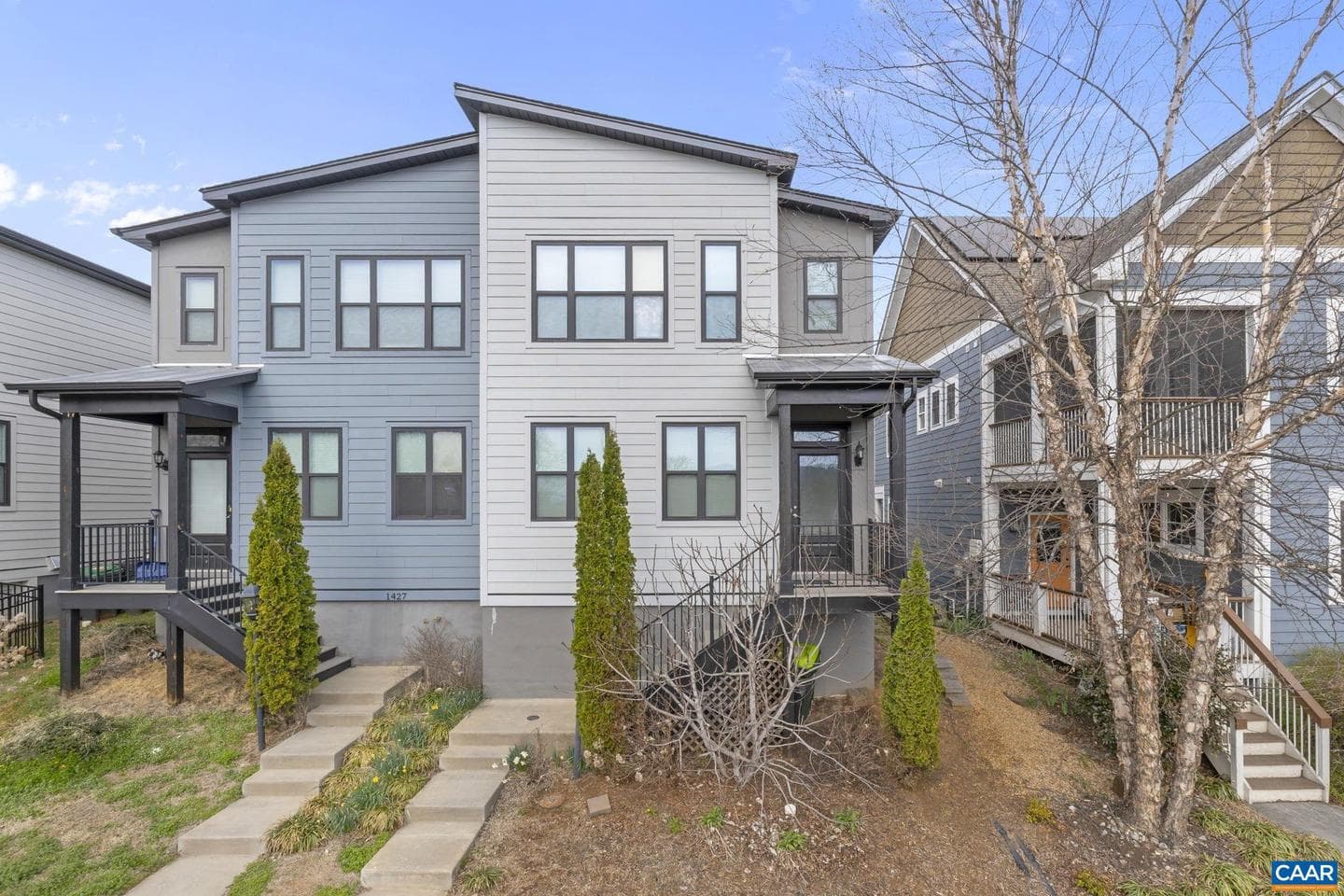 1429 Midland St