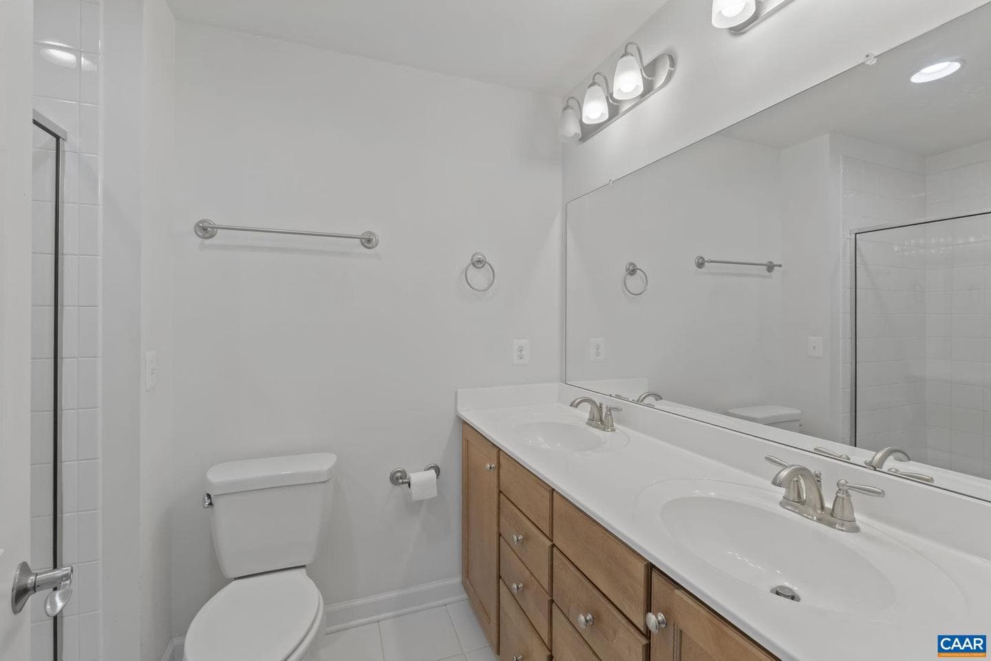 1429 Midland St photo 25