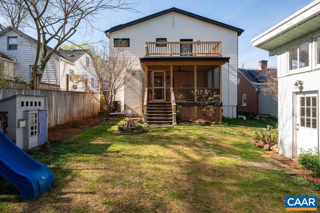 628 Blenheim Ave photo 35