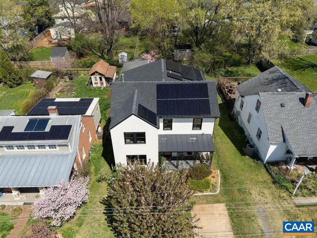 628 Blenheim Ave photo 41