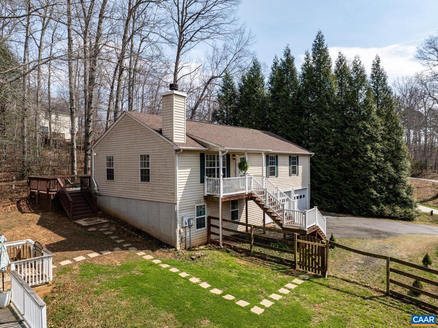 1029 W Daffodil Rd photo 4