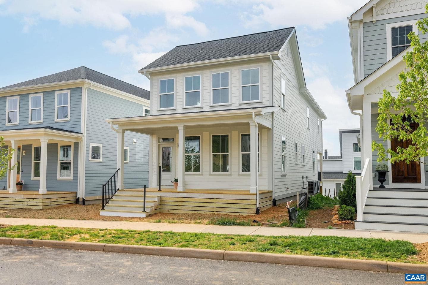 444 Nicholson St photo 25