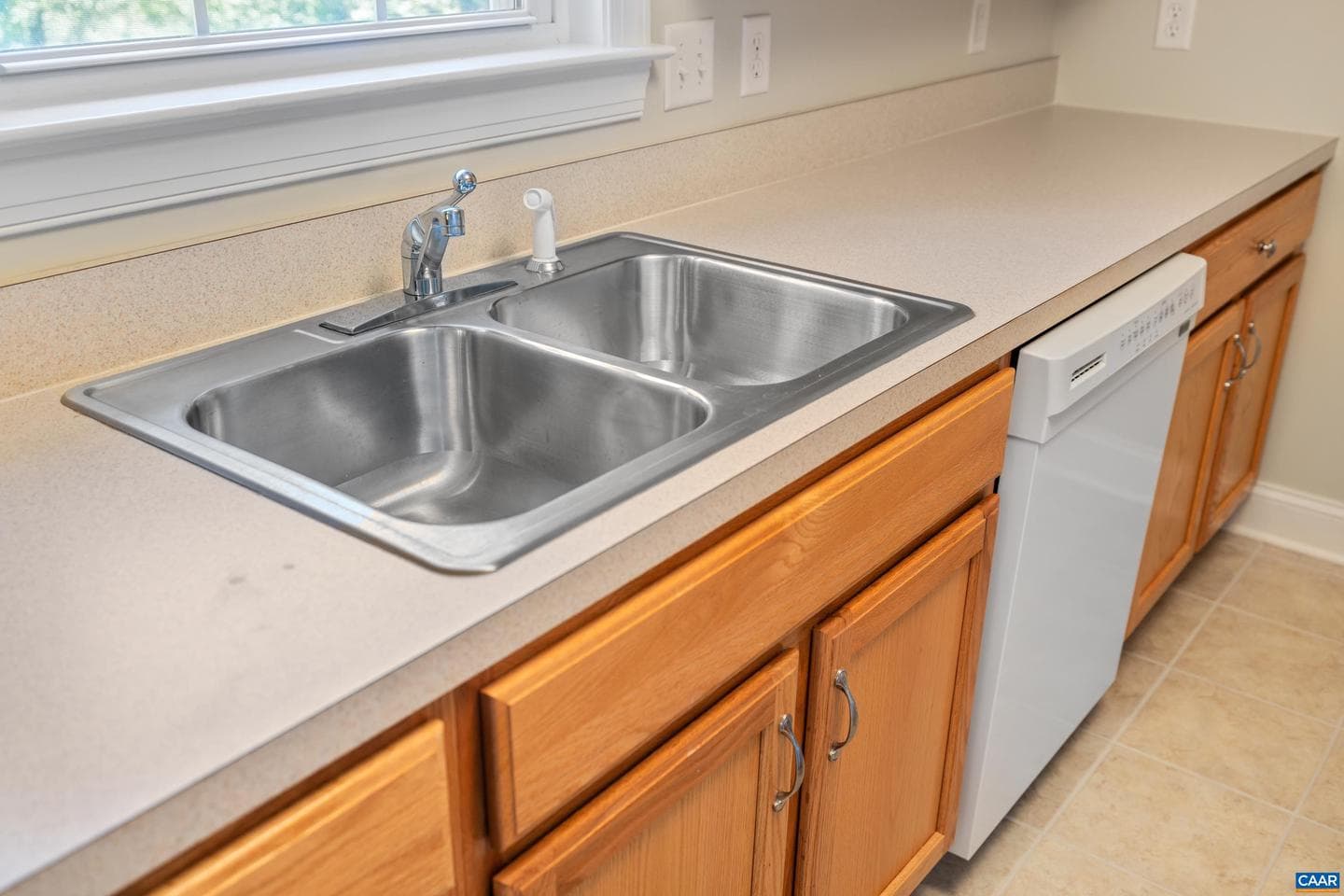 137 Diamond Ct photo 50