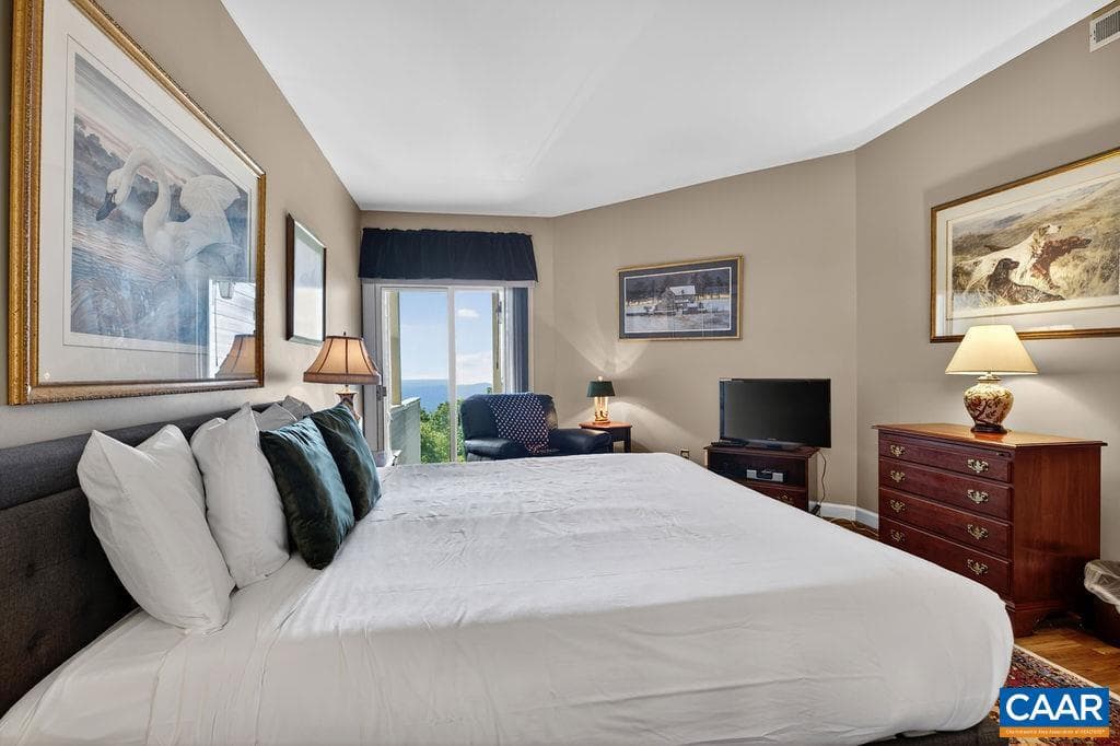 1808 High Ridge Ct Condos photo 23