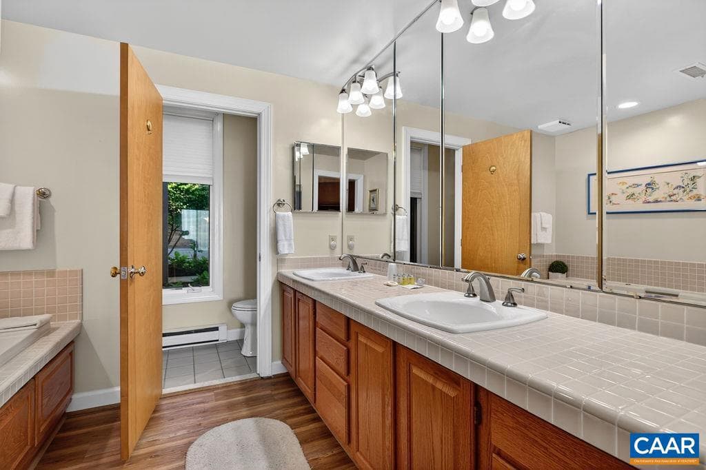 1808 High Ridge Ct Condos photo 25