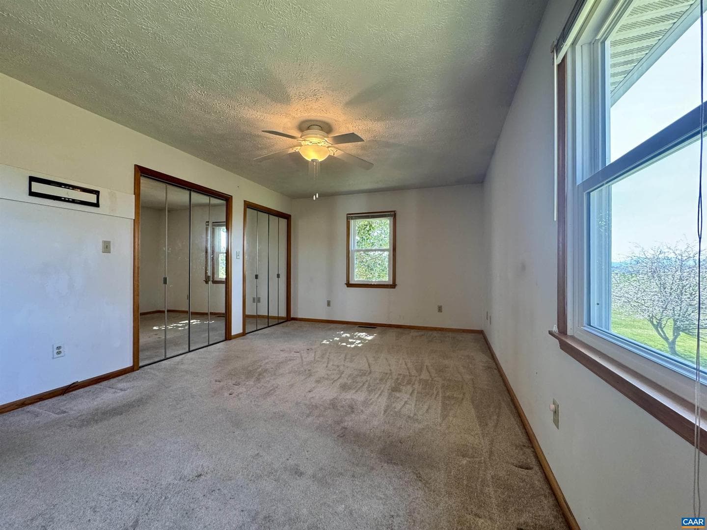 224 Saint James Rd photo 39