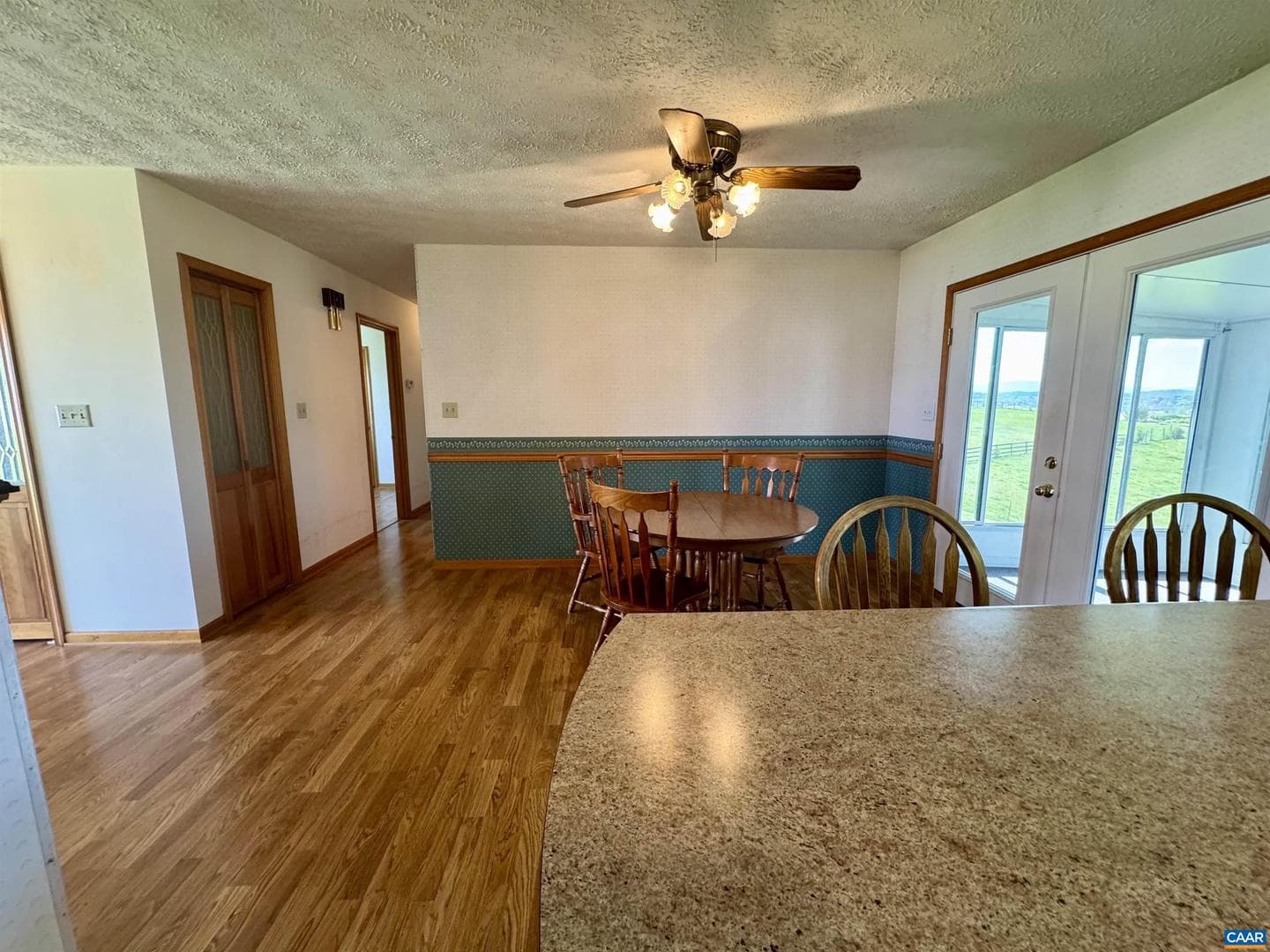224 Saint James Rd photo 48