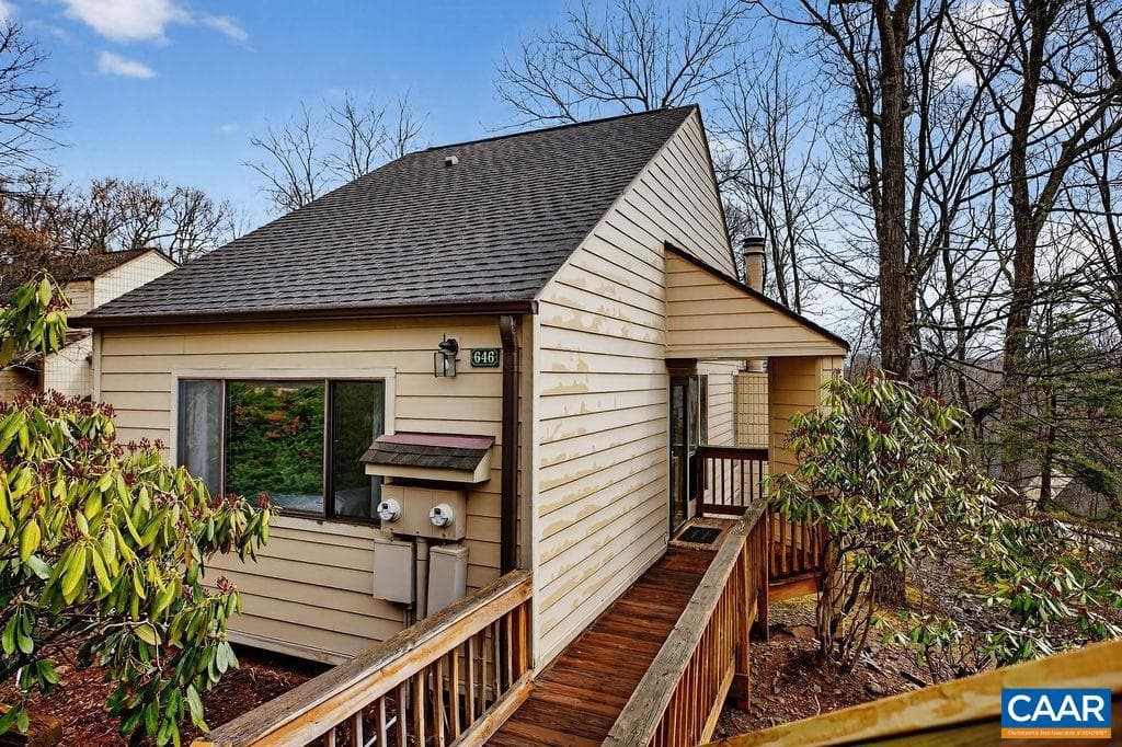 646 White Oak Condos