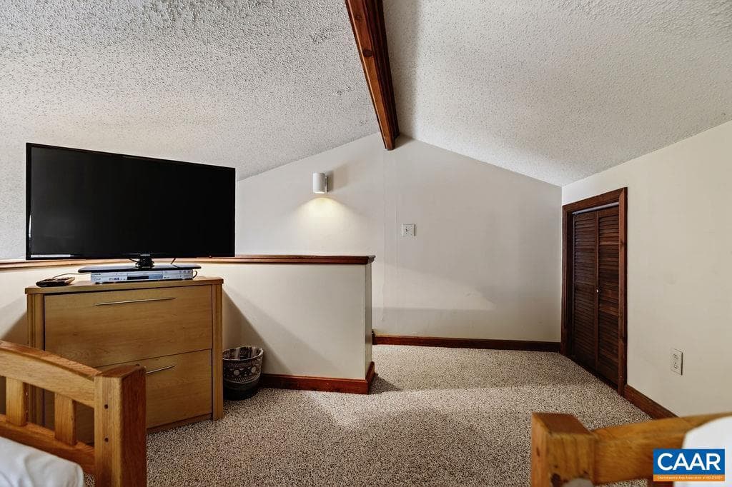 646 White Oak Condos photo 20