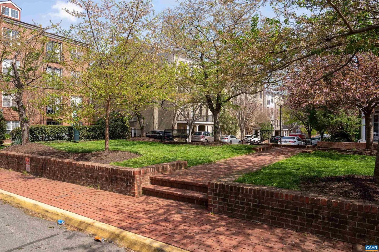 735 Walker Sq #2a photo 13