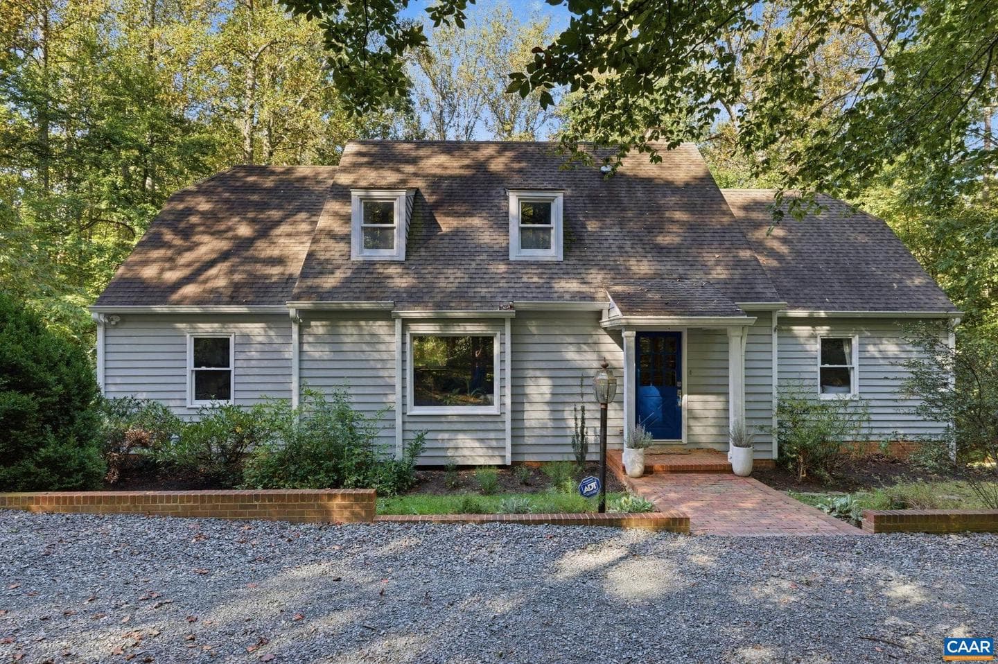 2404 Pine Garth Run