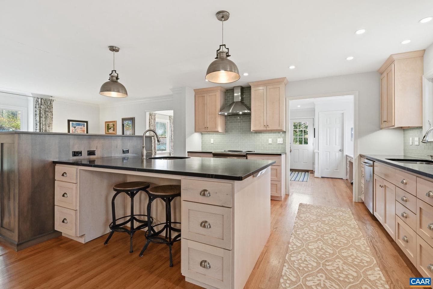 2404 Pine Garth Run photo 14