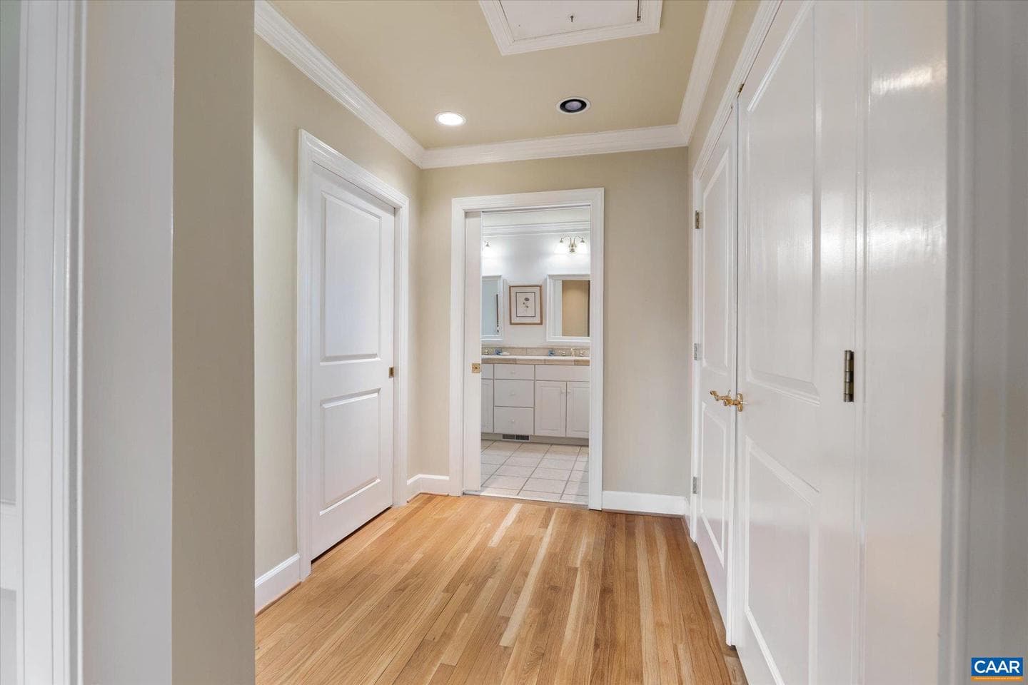 560 Dryden Pl photo 30