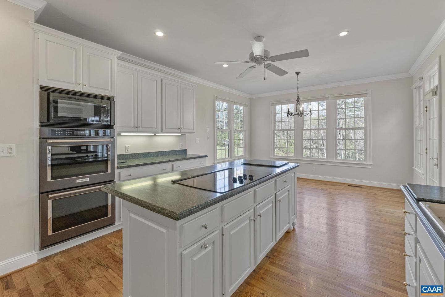 4190 Luxor Terrace Dr photo 17