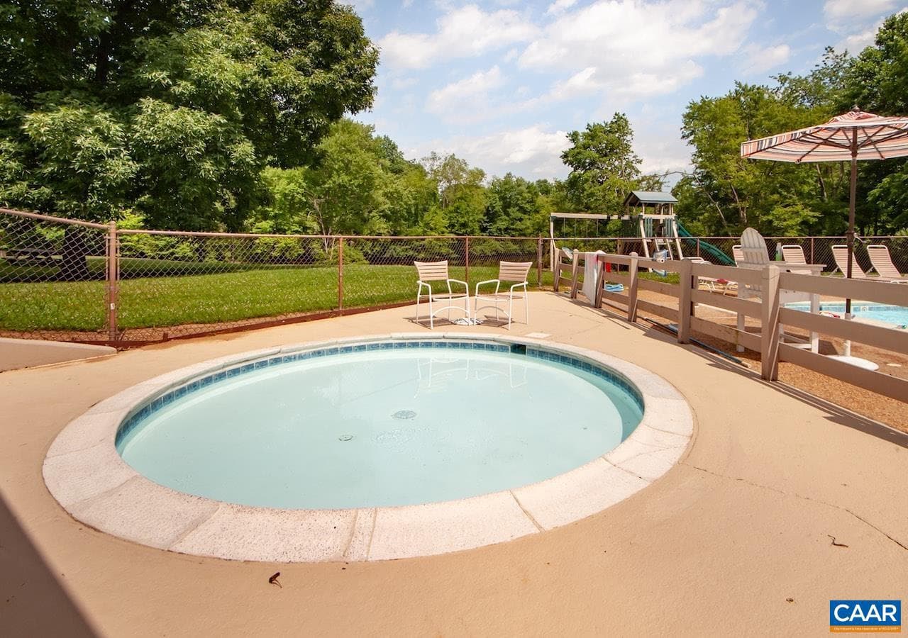 325 Stone Orchard Dr photo 43