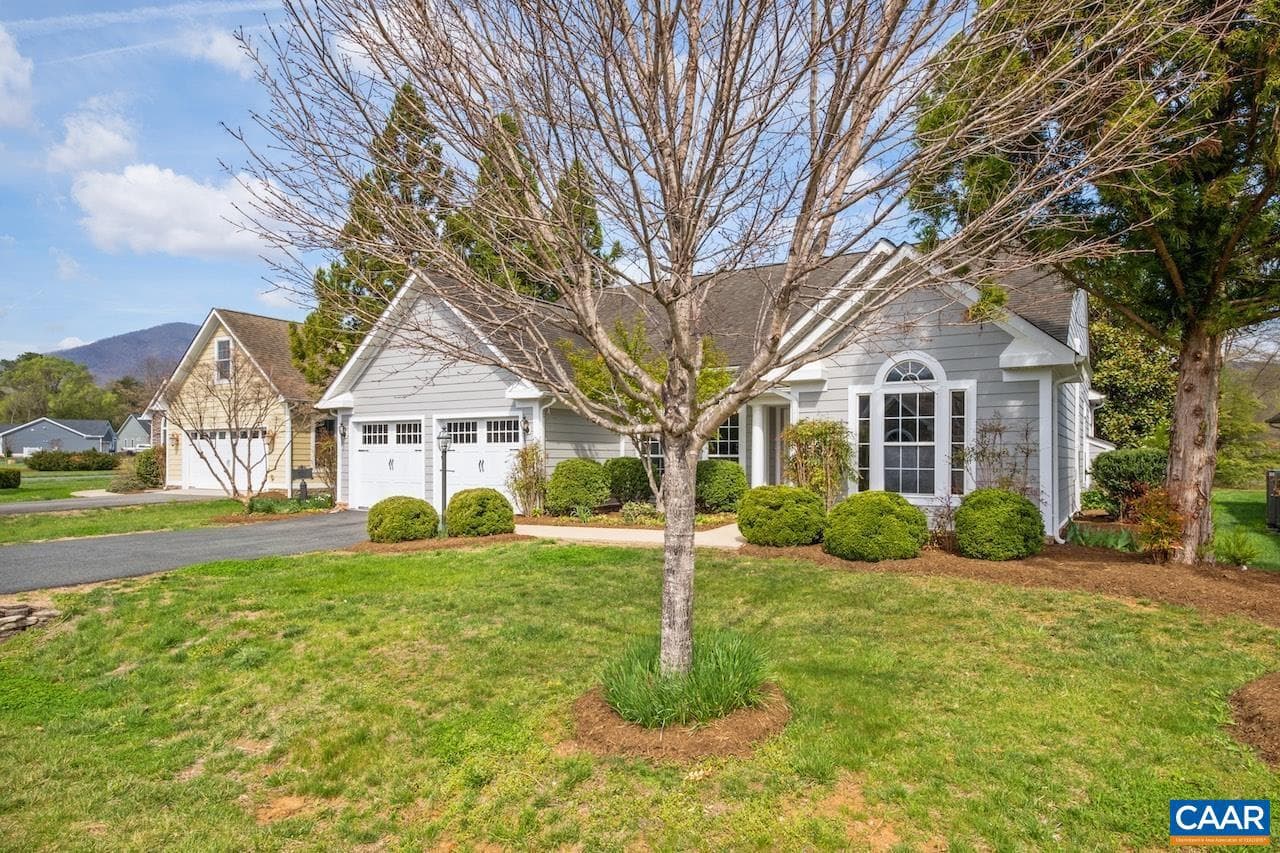 325 Stone Orchard Dr photo 9
