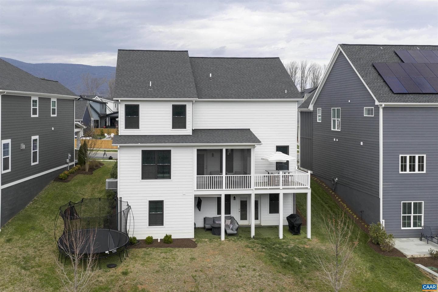 336 Bishopgate Ln photo 3