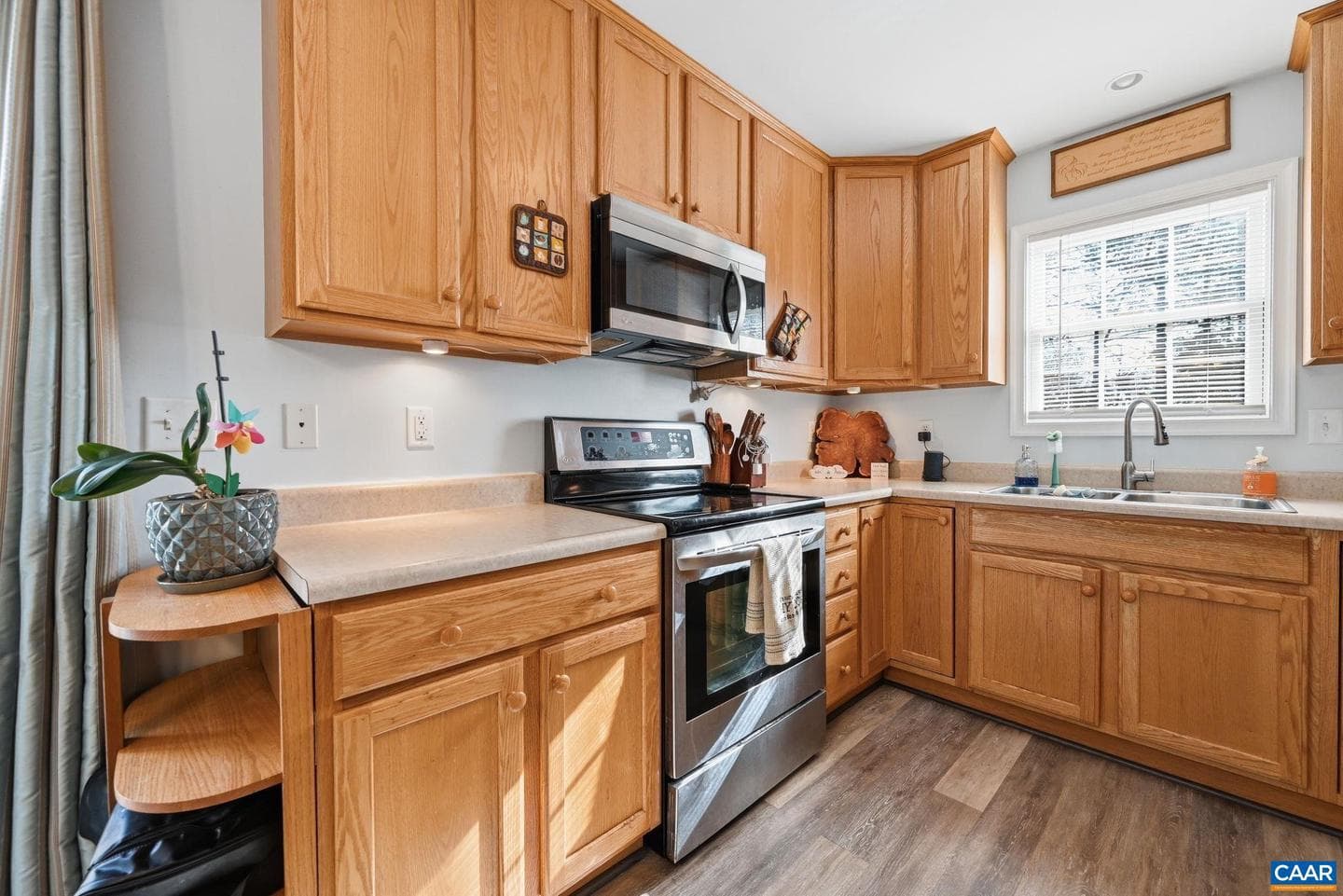 201 Tanglewood Dr photo 12