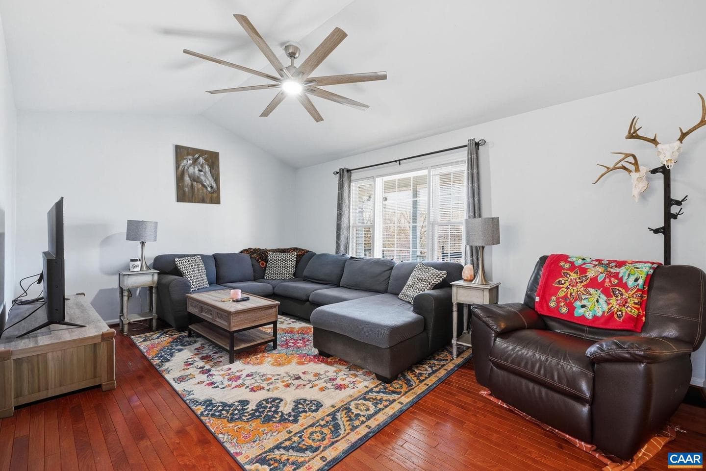 201 Tanglewood Dr photo 7