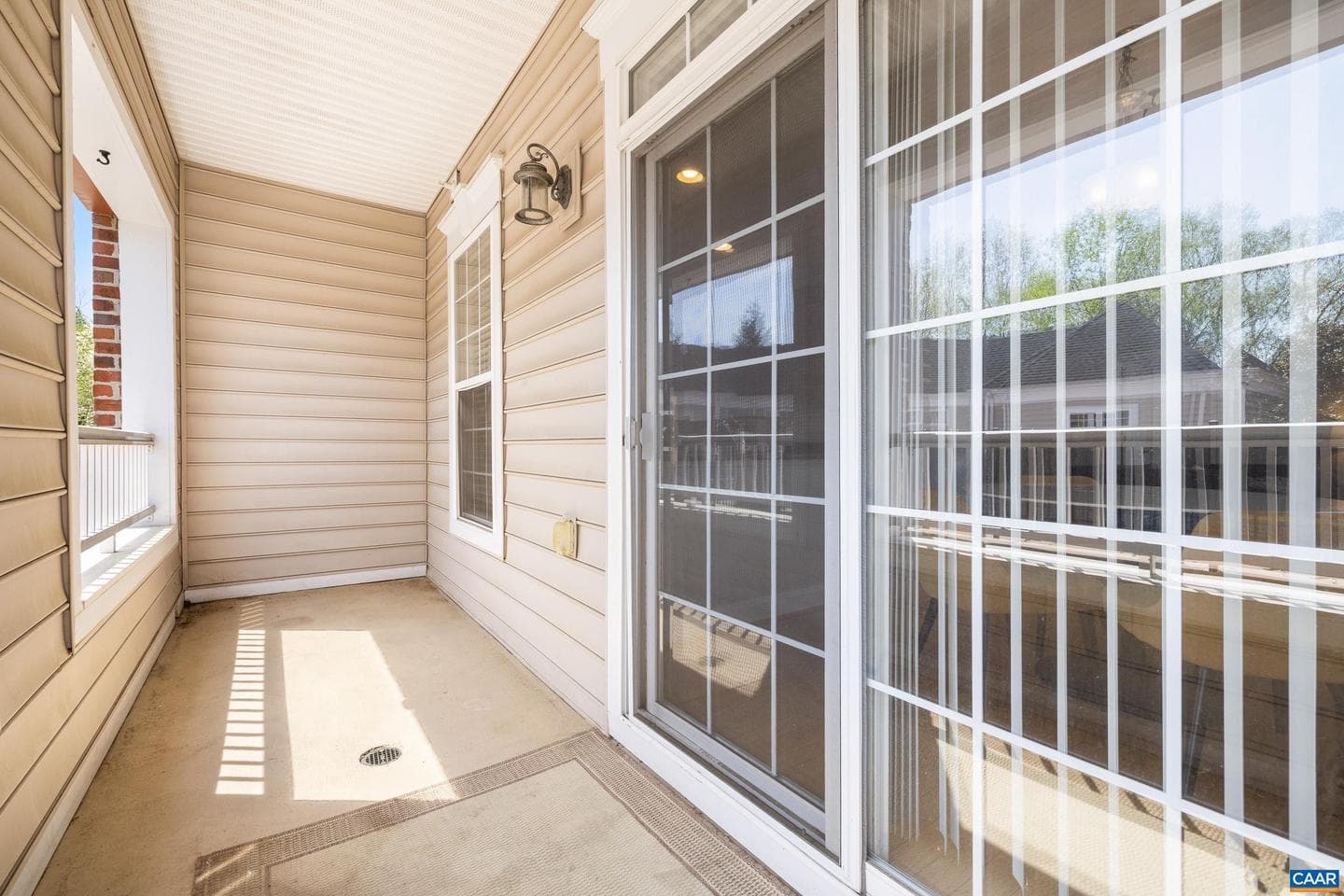1051 Glenwood Station Ln #102 photo 17