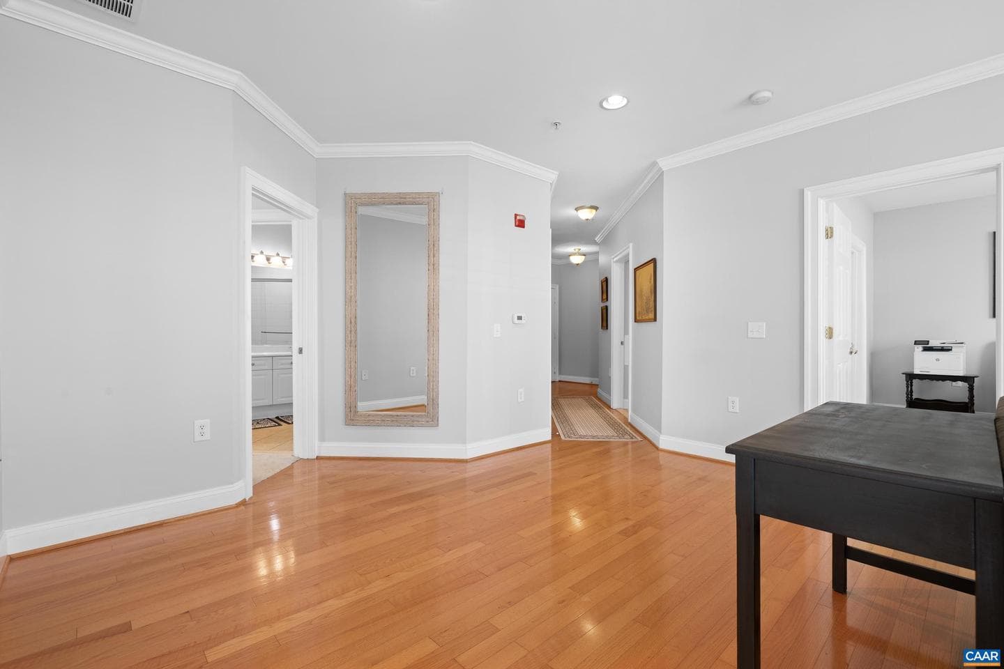 1051 Glenwood Station Ln #102 photo 19