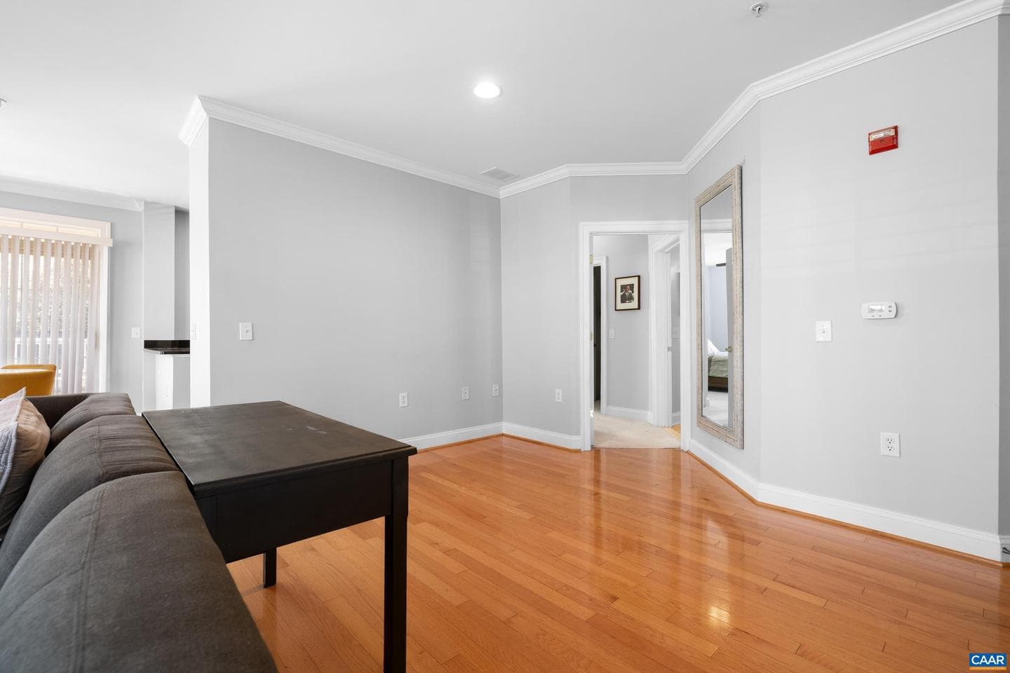 1051 Glenwood Station Ln #102 photo 20