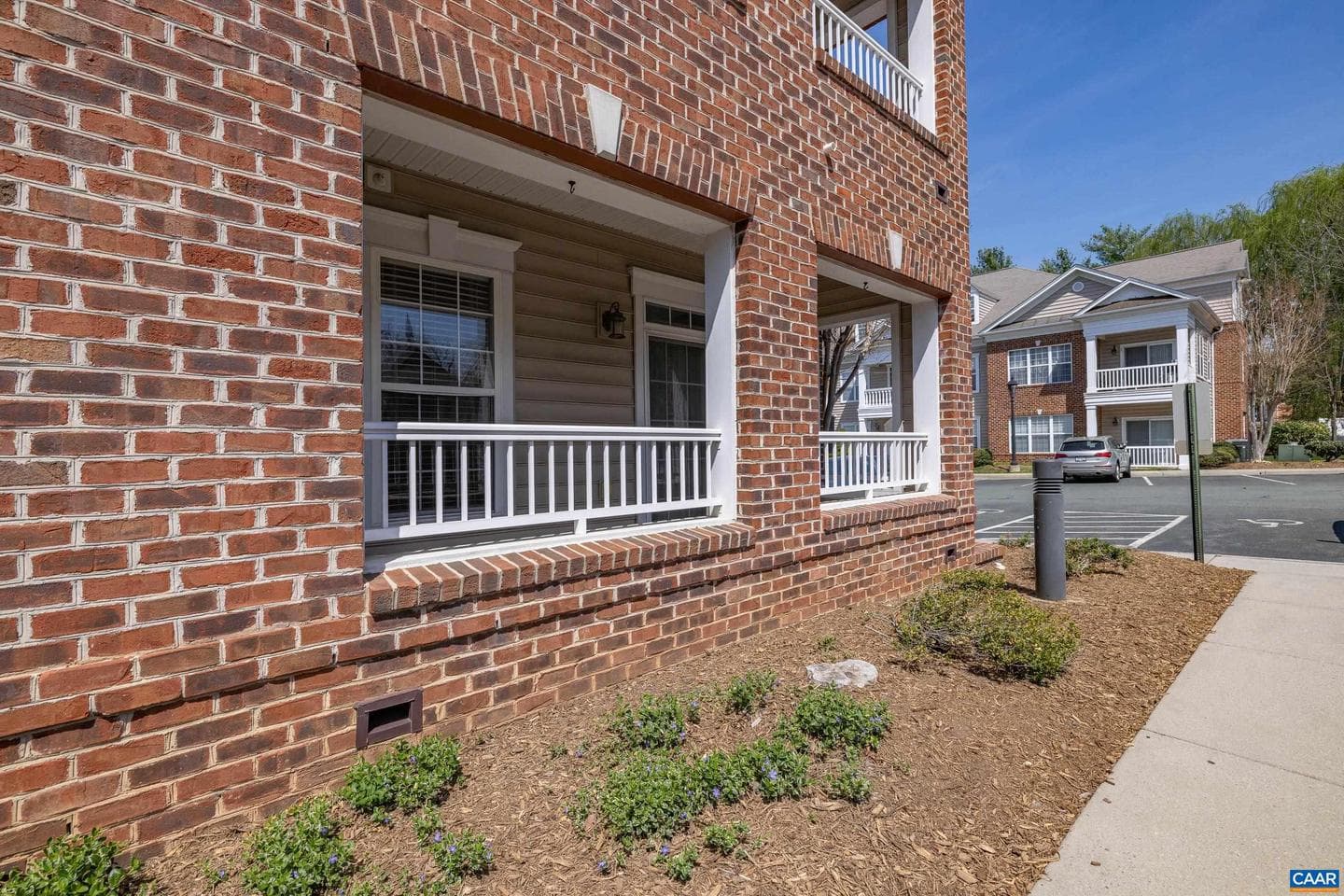 1051 Glenwood Station Ln #102 photo 36