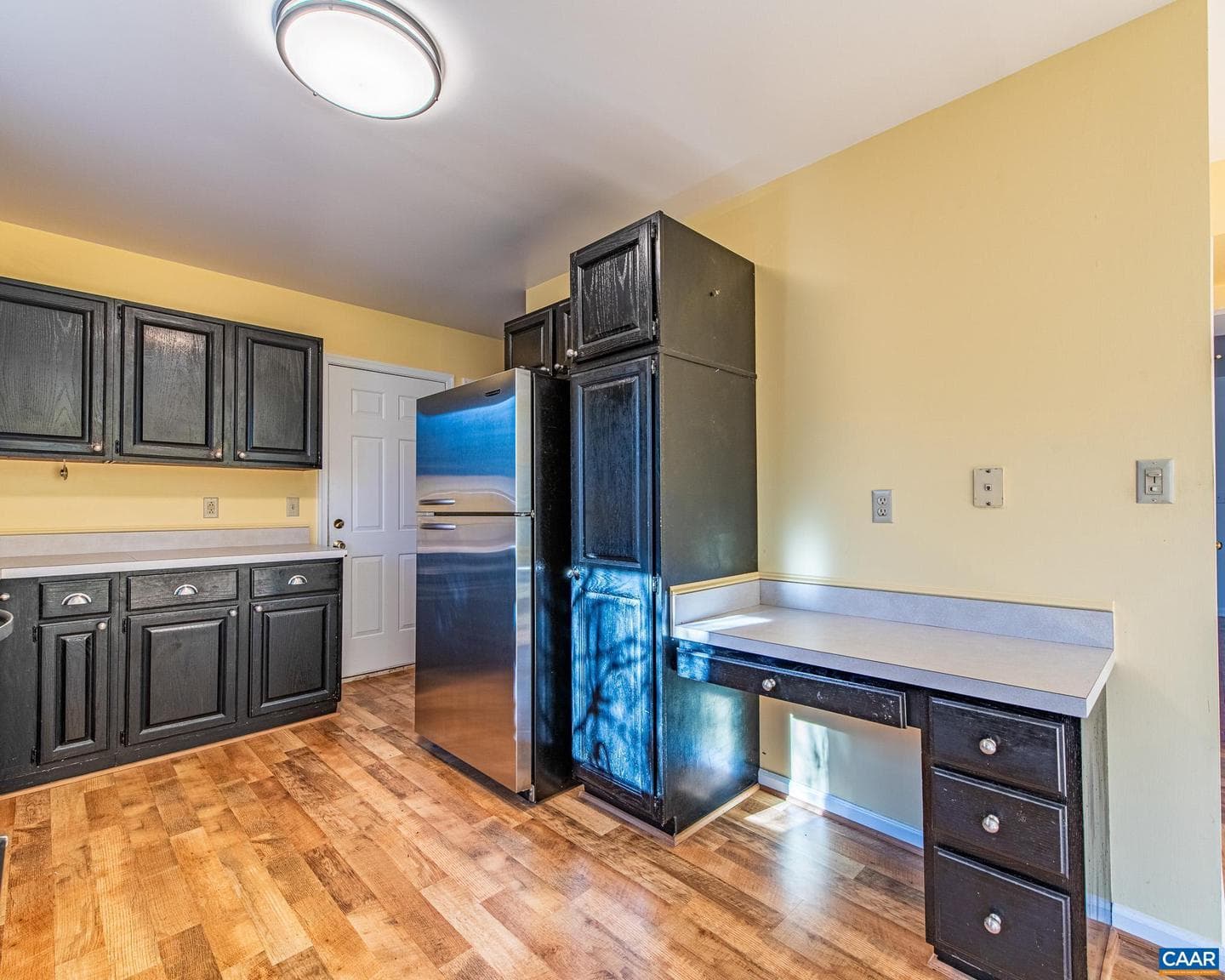 1381 Gristmill Dr photo 12