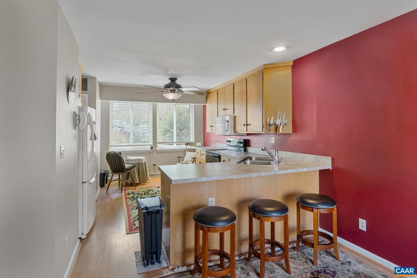 1212 Chatham Rdg photo 8
