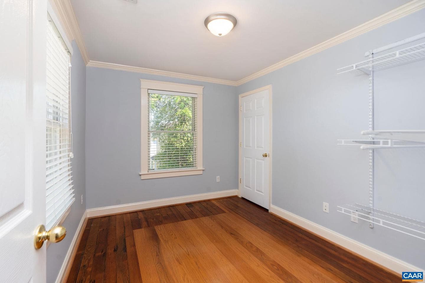 417 9th St photo 22