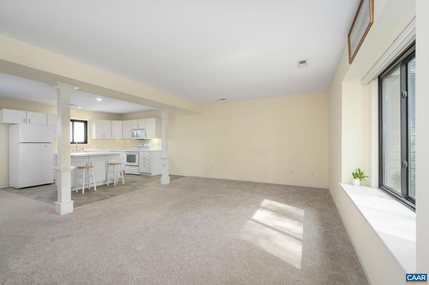 1294 Millpond Rd photo 5