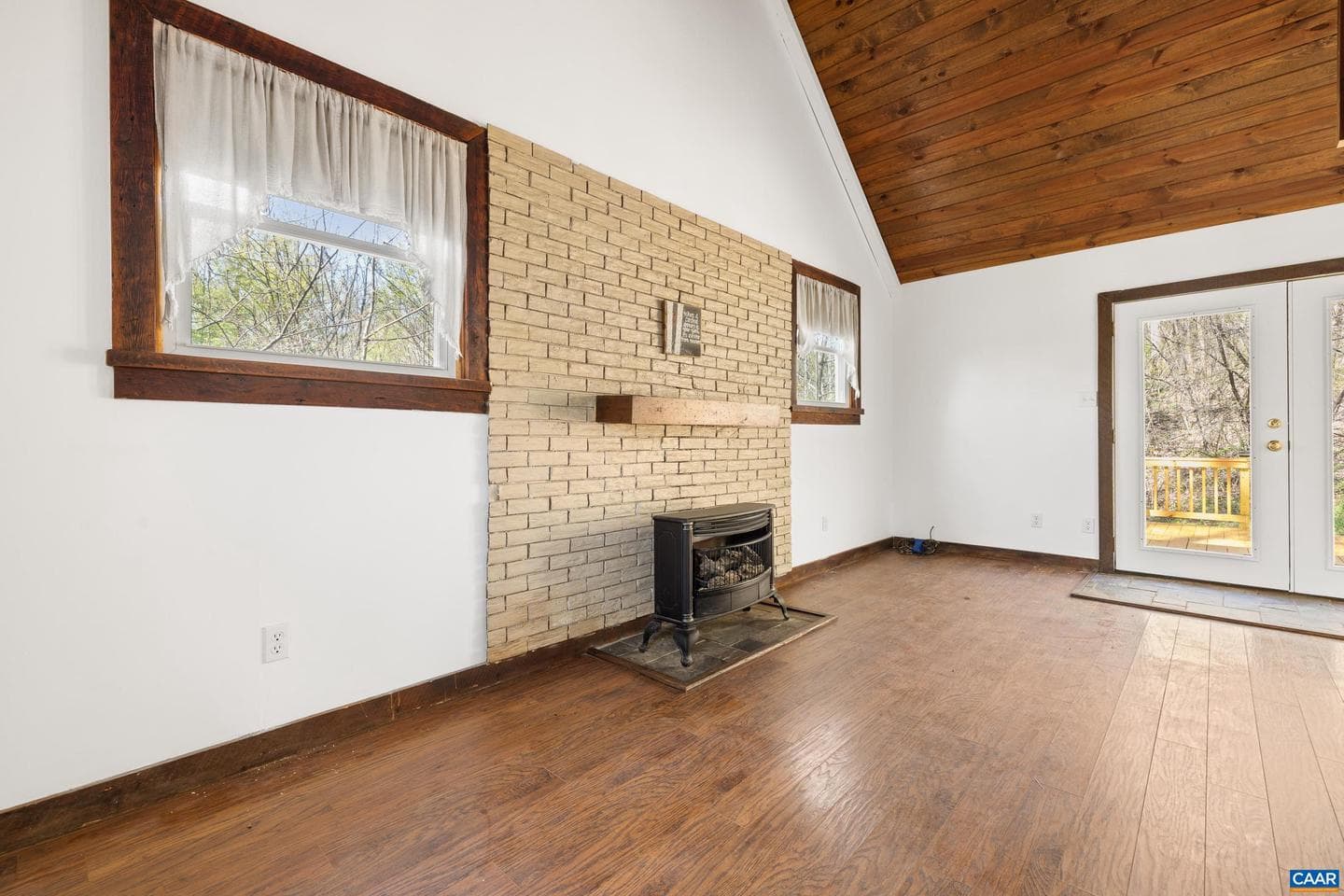 1112 Red Bird Dr photo 25
