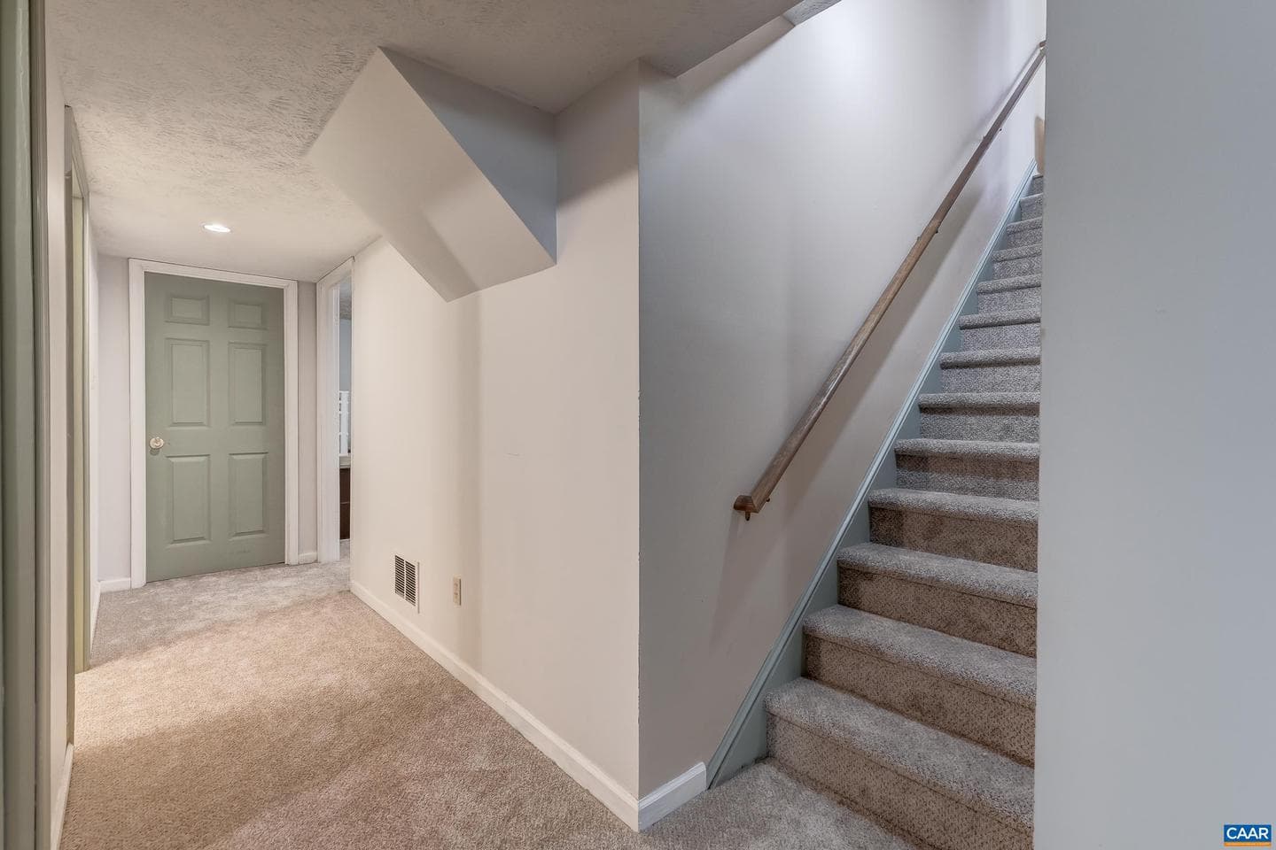15 Austin Dr photo 20