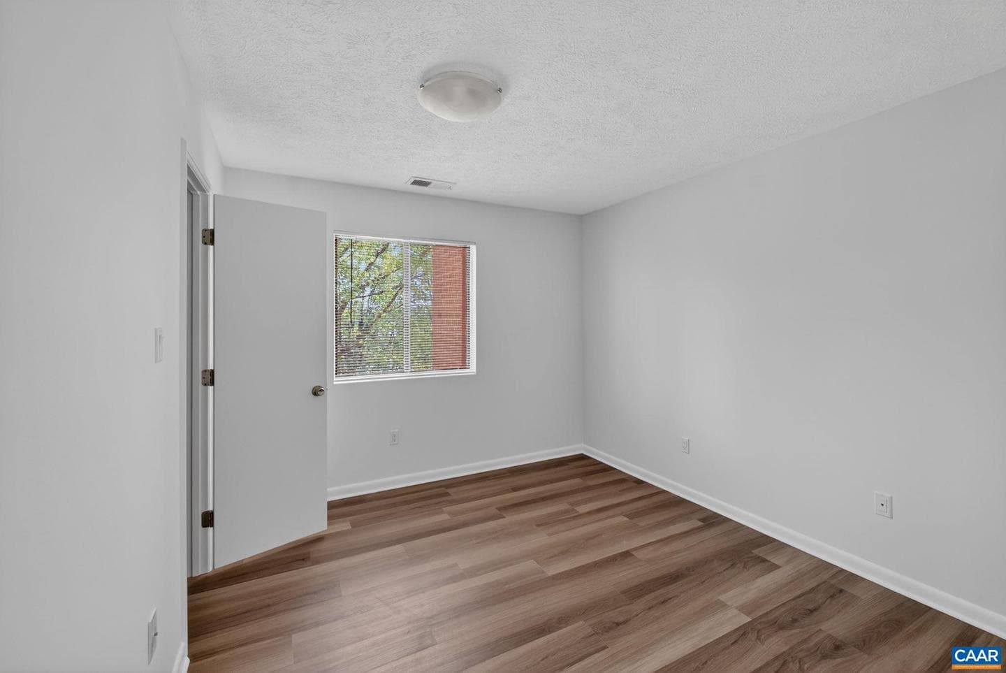 110 Turtle Creek Rd #6 photo 18