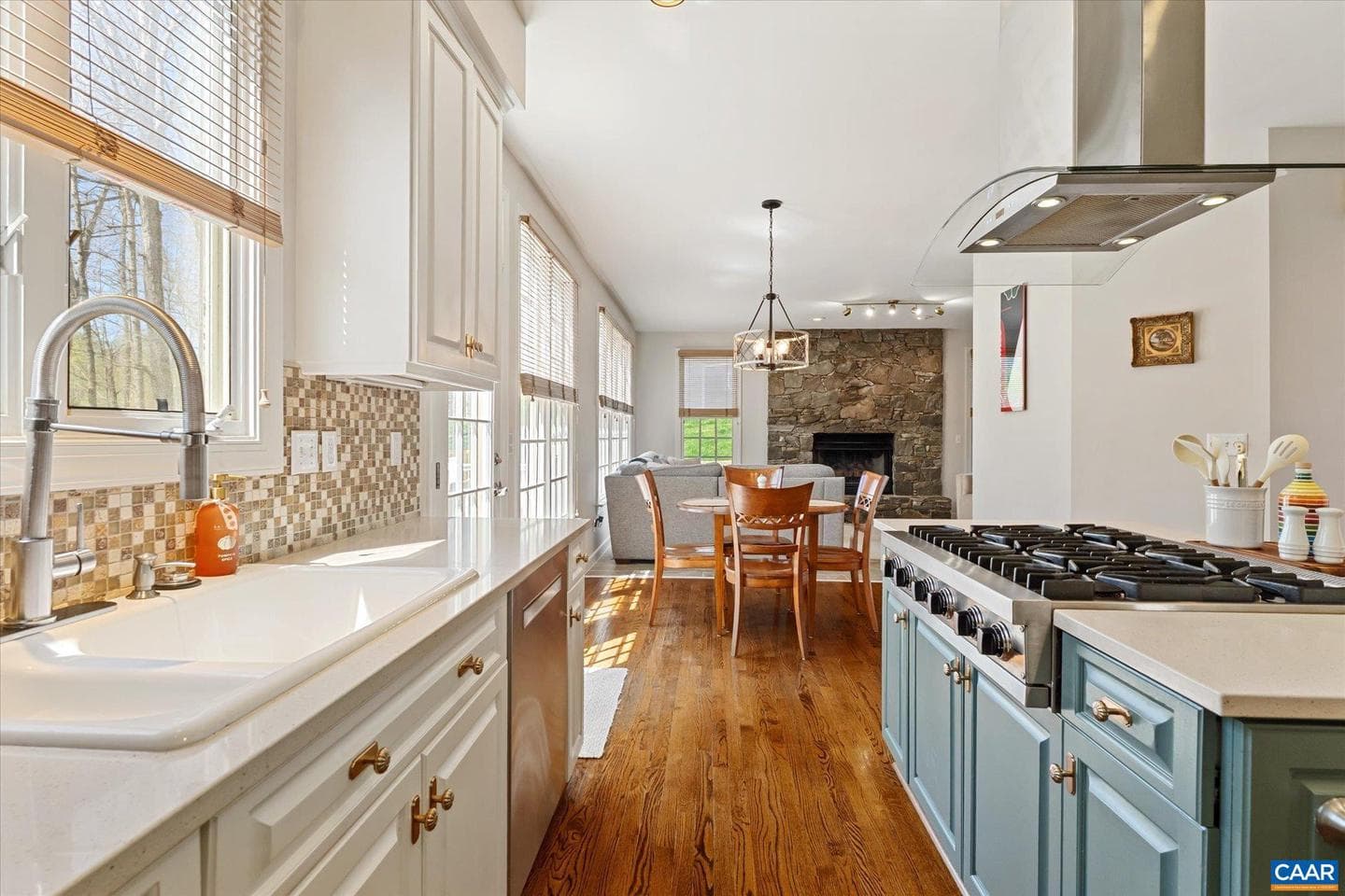 3255 Avebury Ln photo 25