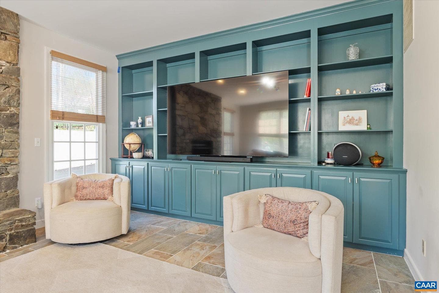 3255 Avebury Ln photo 31