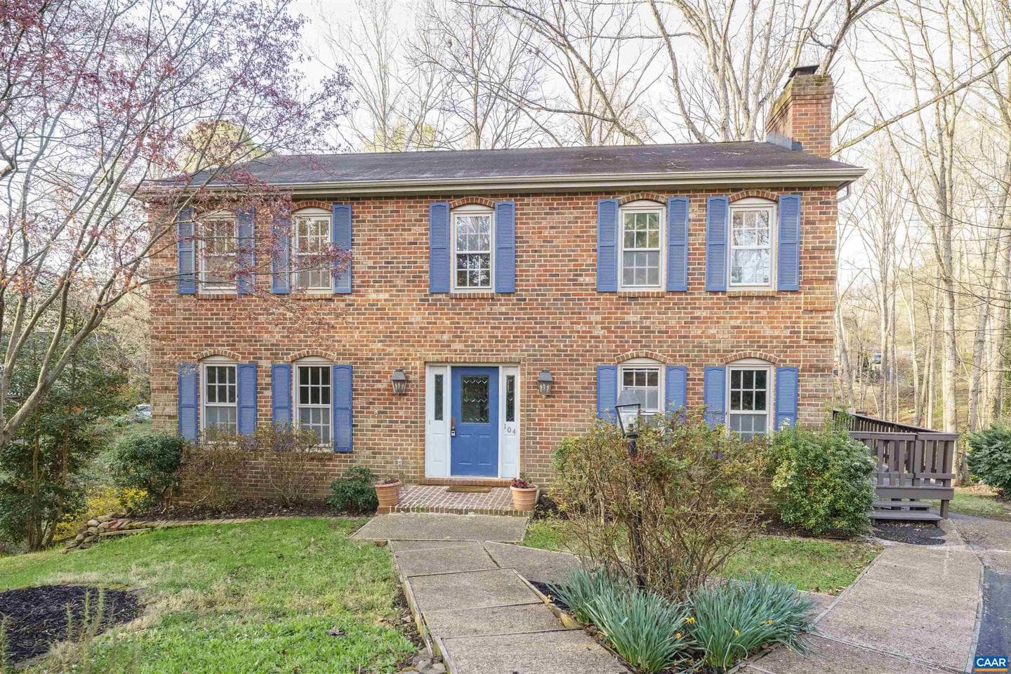 104 Smithfield Ct photo 4