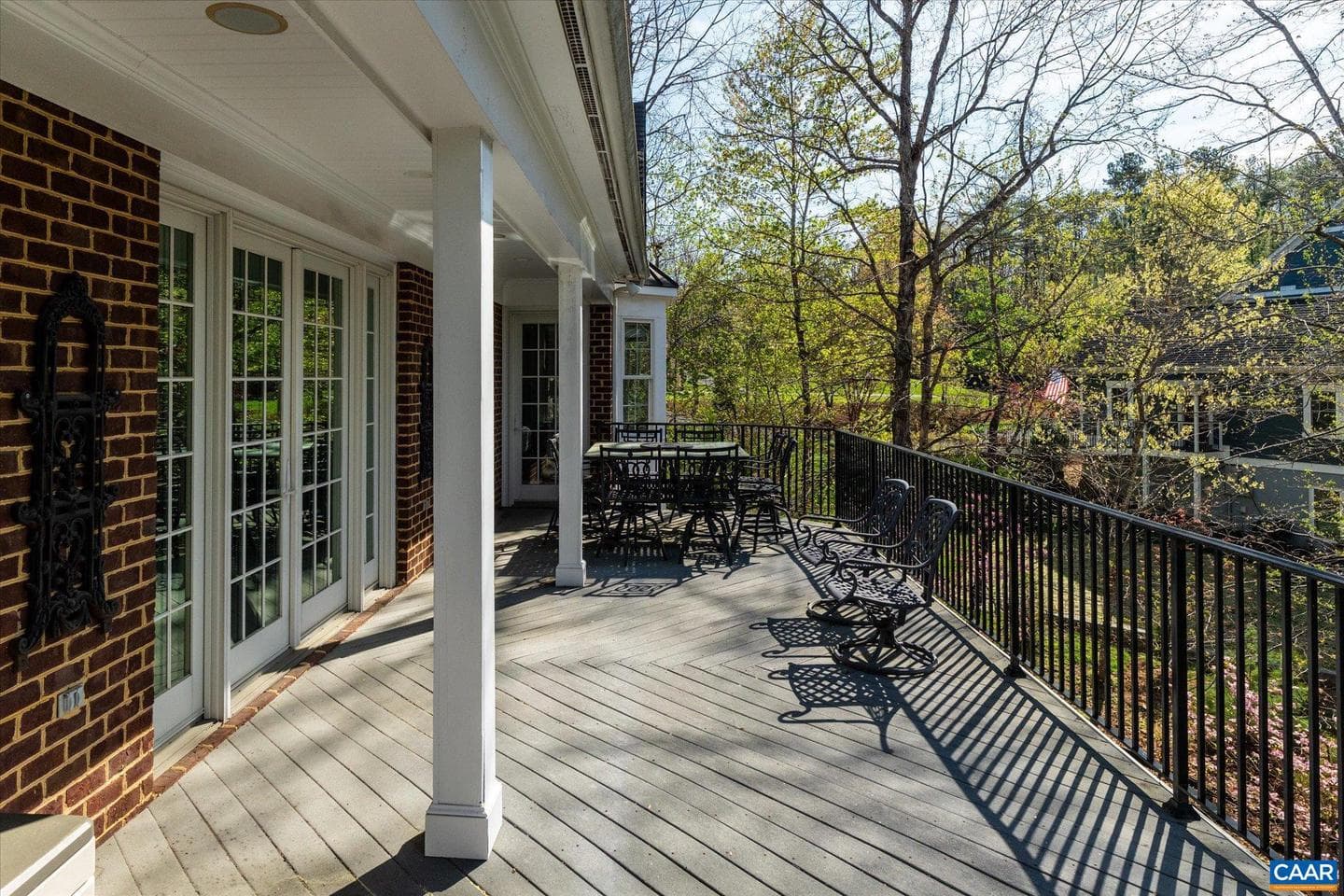 1813 Westerham St photo 27
