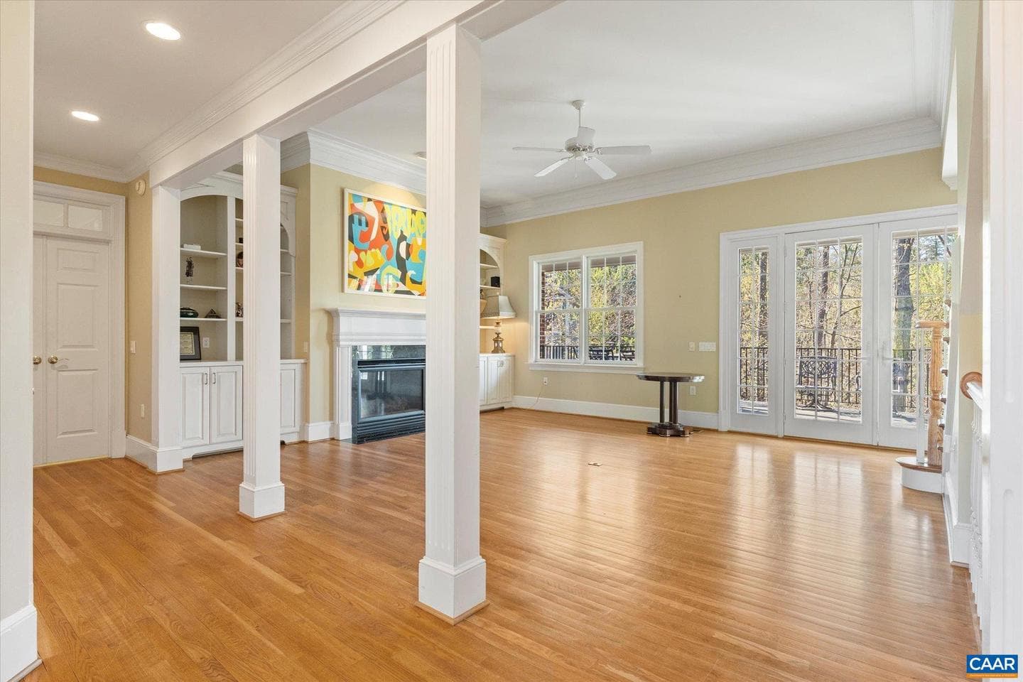 1813 Westerham St photo 33