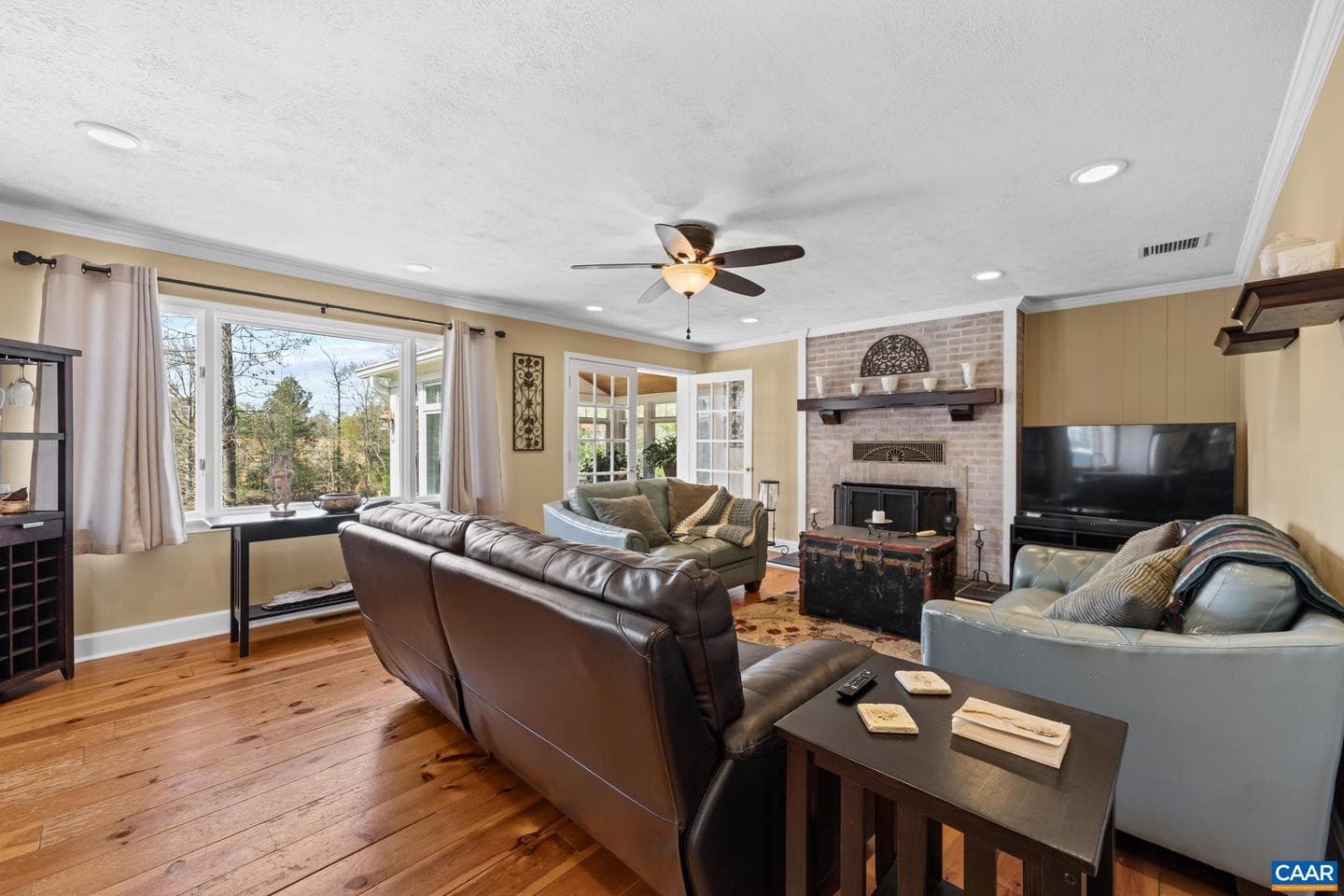 3505 Sarah Dr photo 22