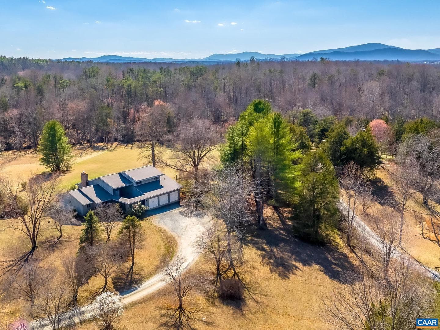 5294 Markwood Rd photo 2