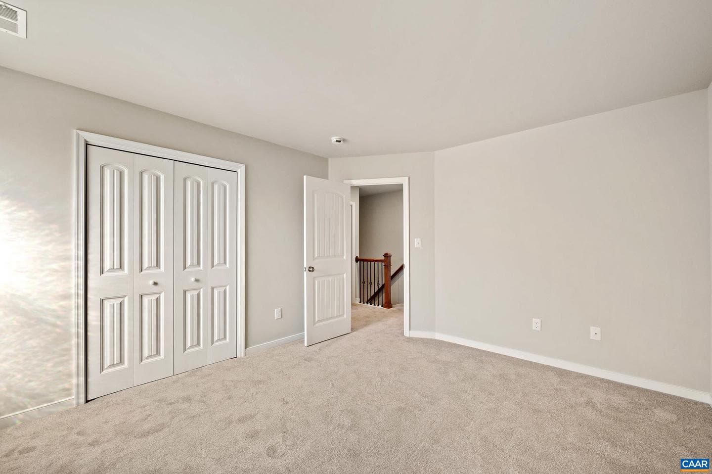 6092 Flintstone Dr photo 39