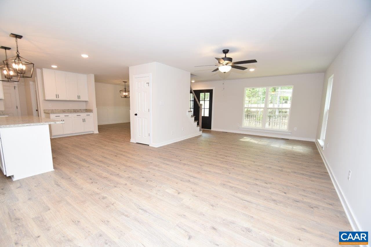 Forest Glen Ln #fg28 photo 12