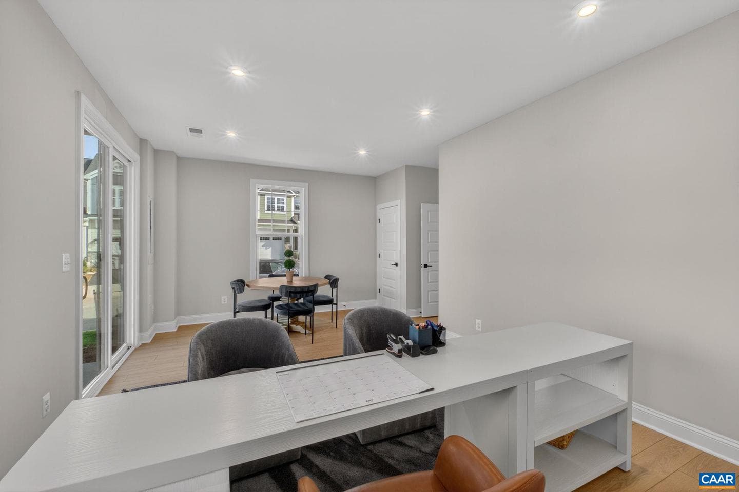 26 Talen Ln photo 8