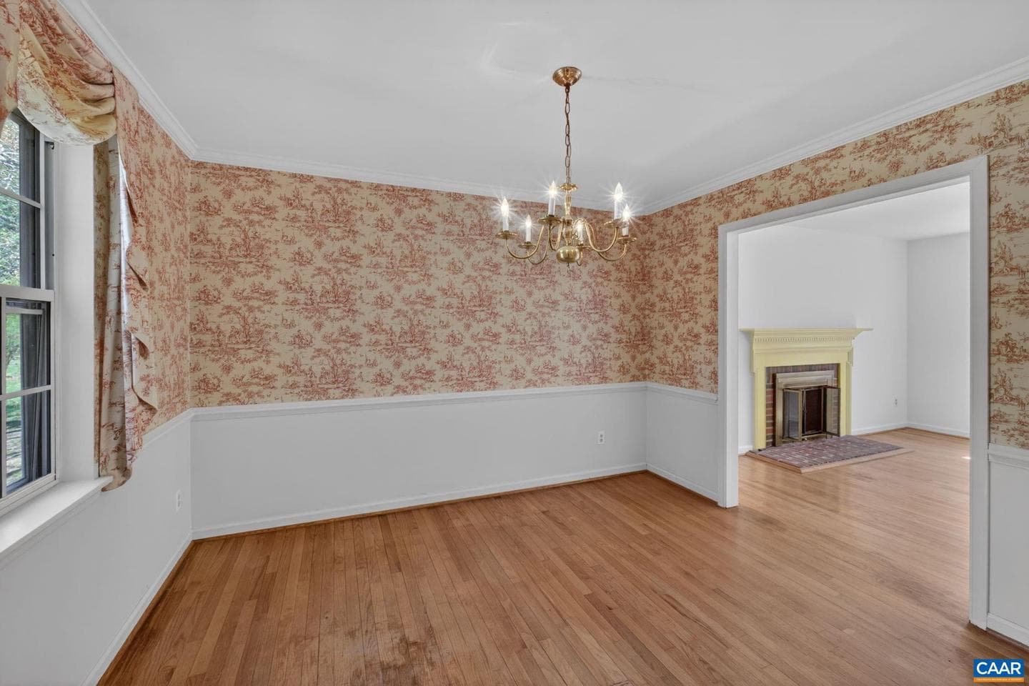 1610 Redwing Ln photo 9