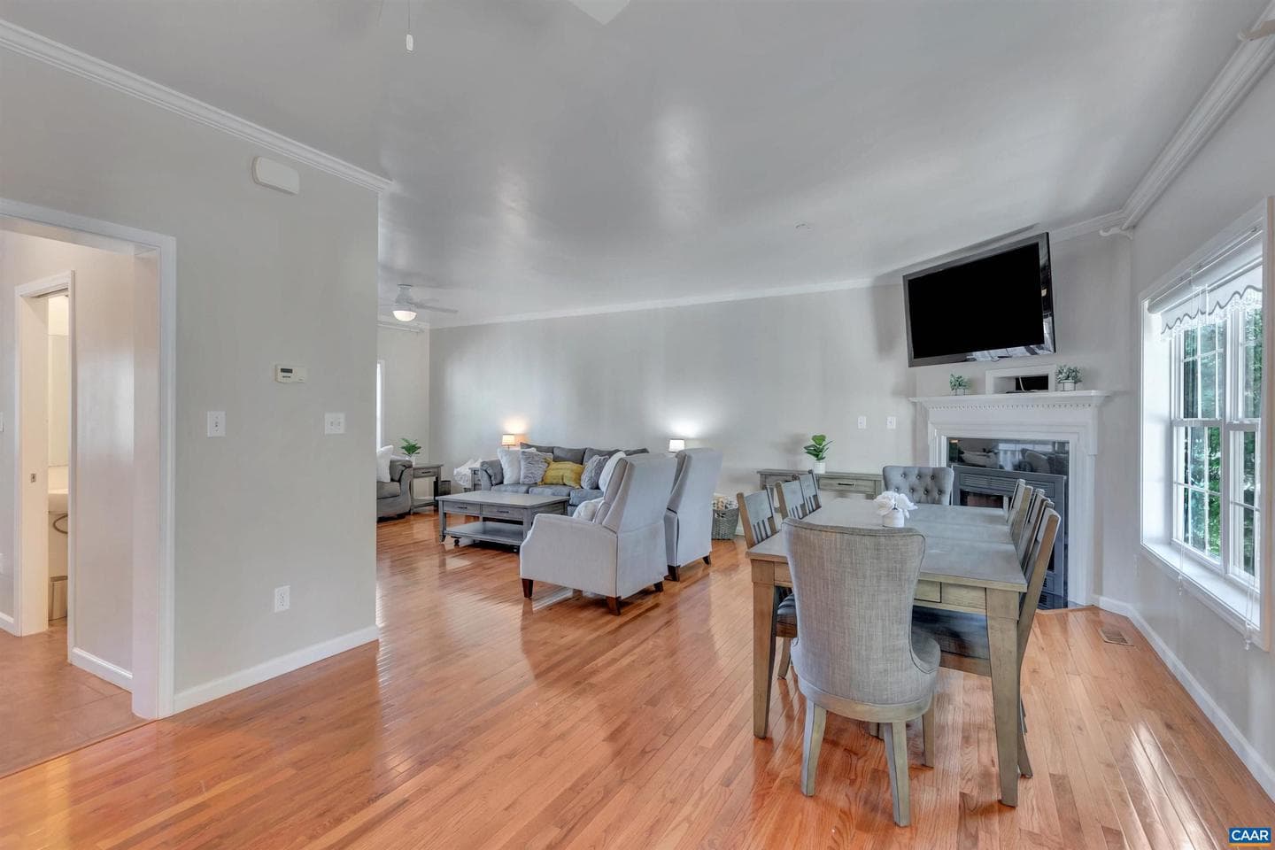 1006 Long St photo 14
